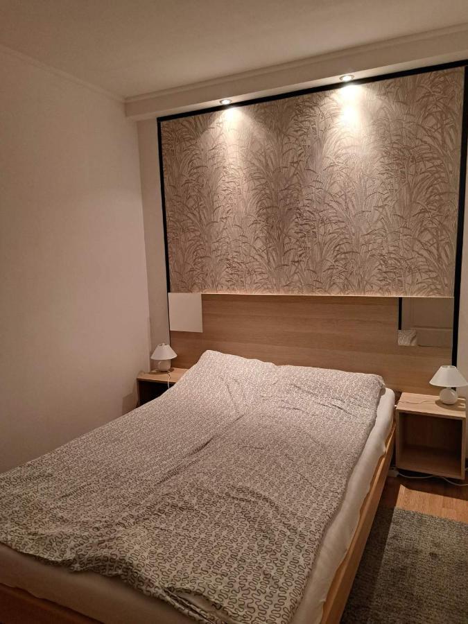 Nefelejcs Vendeghaz Hotel Balatonkenese Ngoại thất bức ảnh